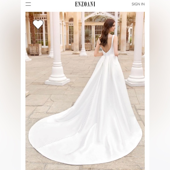 Enzoani Sandra Bridal Wedding Gown Ivory US size 16 - Sample - Picture 4 of 16